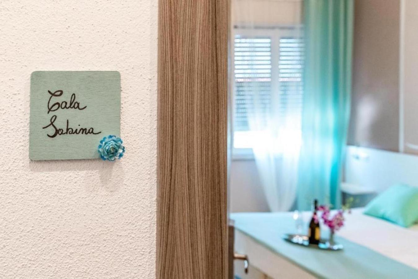 La Smeralda - Boutique Rooms And Breakfast Golfo Aranci Eksteriør billede